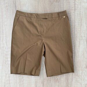 Escada Twylana Dark Sand Bermuda Shorts Size 40 US 8 Tailored Designer Workwear